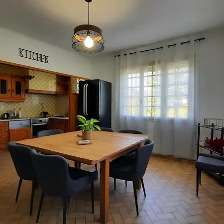 La Maison De Lili * Colayrac-Saint-Cirq