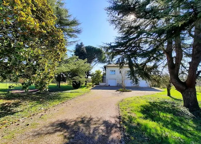 La Maison De Lili Semesterbostad *